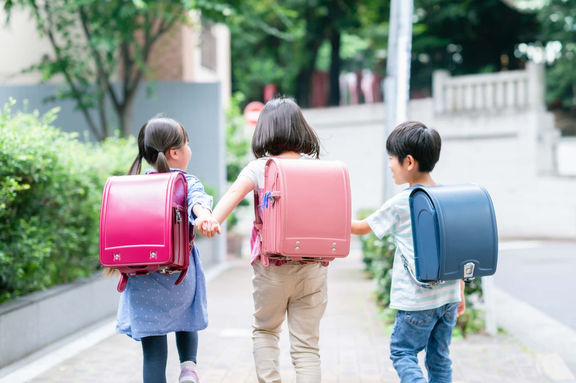 小児矯正の1期治療の対象年齢である小学生の子ども達